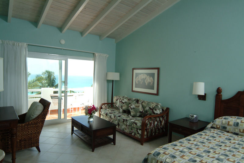 Trade Winds Hotel Dickenson Bay Kültér fotó