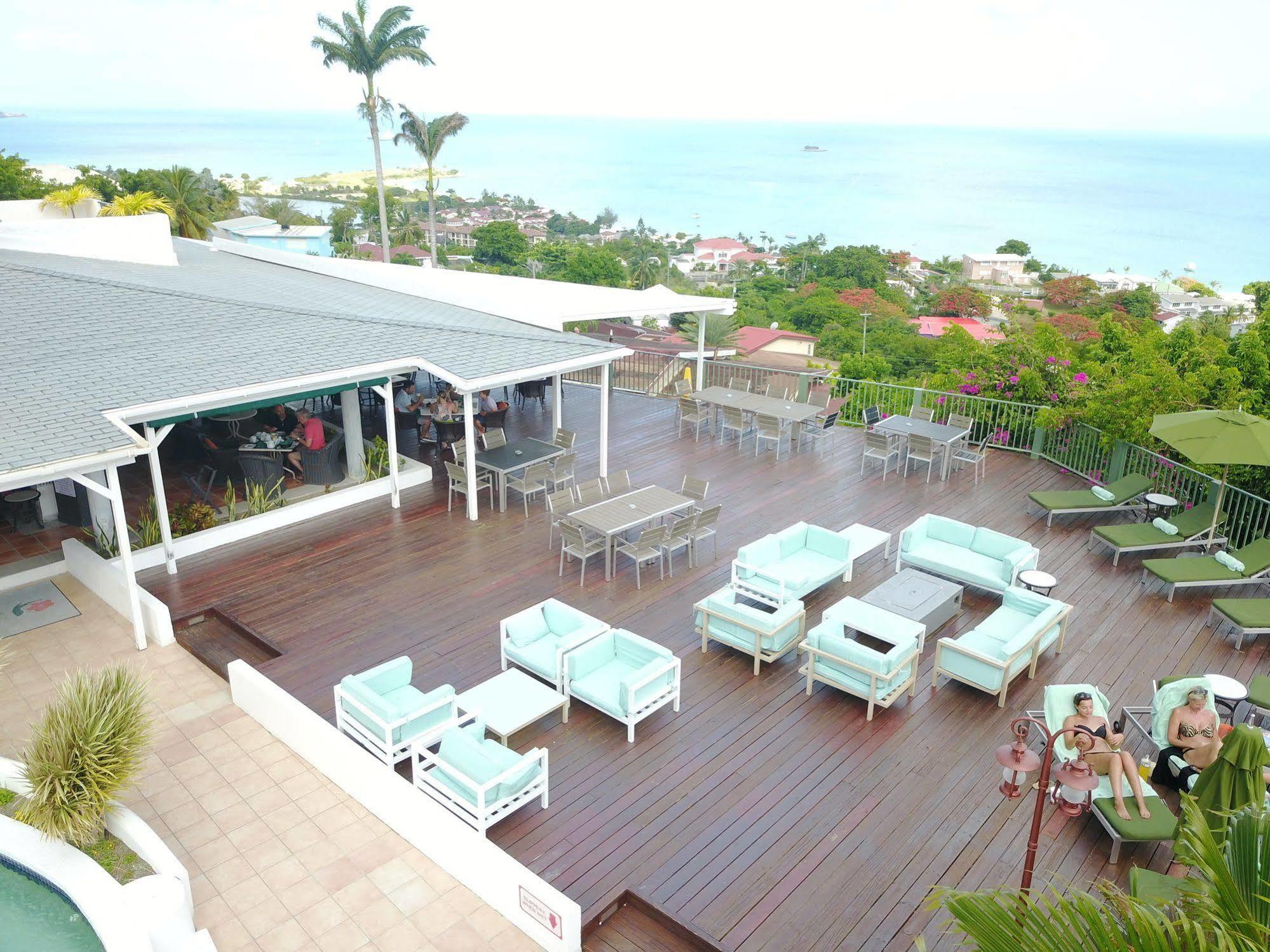 Trade Winds Hotel Dickenson Bay Kültér fotó